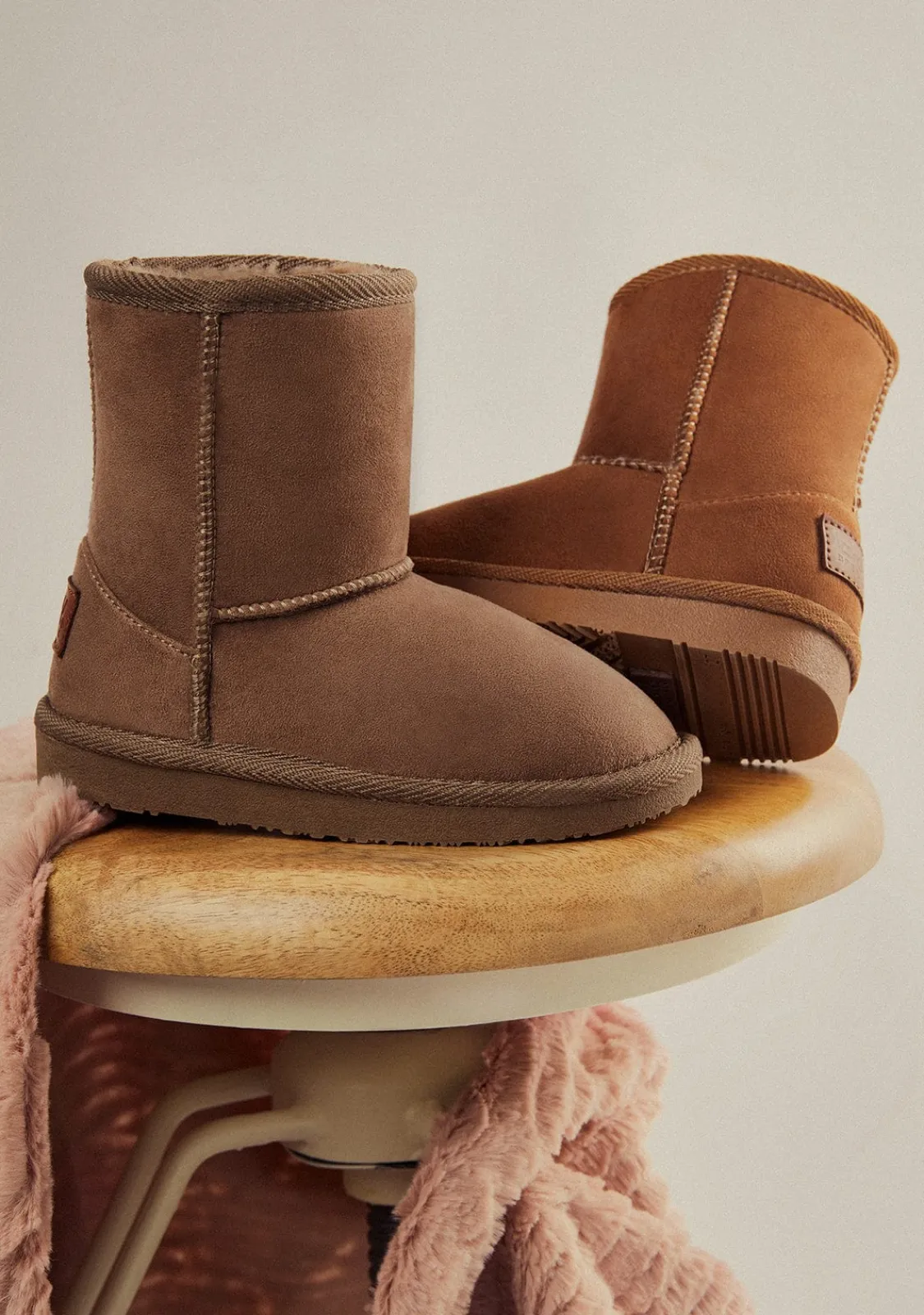 Conguitos Botas Australianas Logo Water Repellent Tan B&W^ Botas Australianas|Botas Australianas