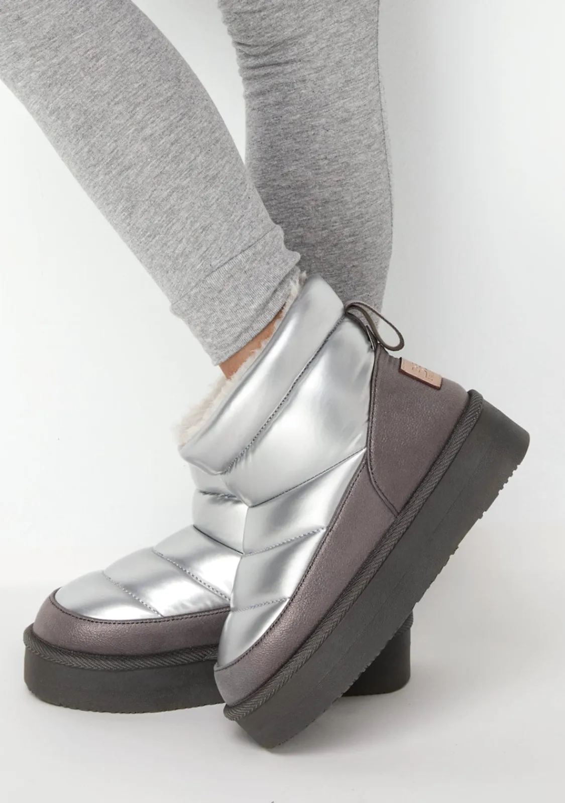 Conguitos Botas Australianas Metalizado Plata B&W^ Botas Australianas|Botas Australianas